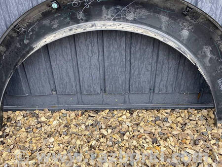 ФОТО Накладка заднього правого крила для Mitsubishi L200 (06-14) Коломия