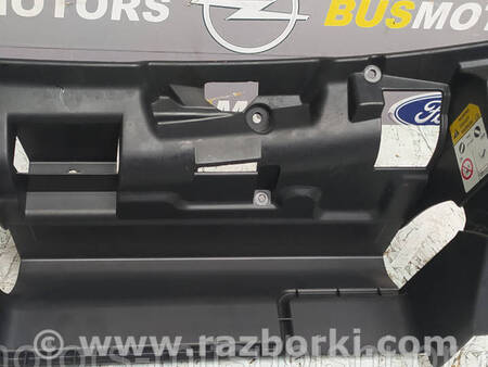 ФОТО Накладка корпусу бардачка передня для Mitsubishi L200 (06-14) Коломия