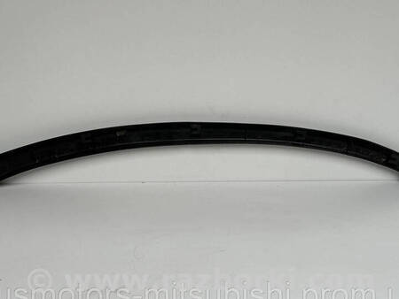 ФОТО Накладка крила молдинг ліва для Mitsubishi L200 (06-14) Коломия