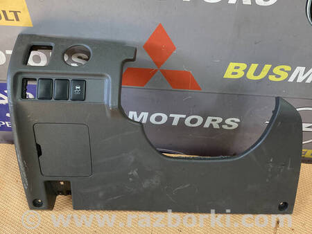 ФОТО Накладка панелі приладів ліва для Mitsubishi L200 (06-14) Коломия