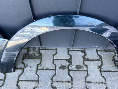 ФОТО Накладка переднього крила права для Mitsubishi Pajero Wagon 4 Коломия