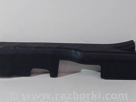 ФОТО Накладка порога передня права для Mitsubishi ASX Коломия