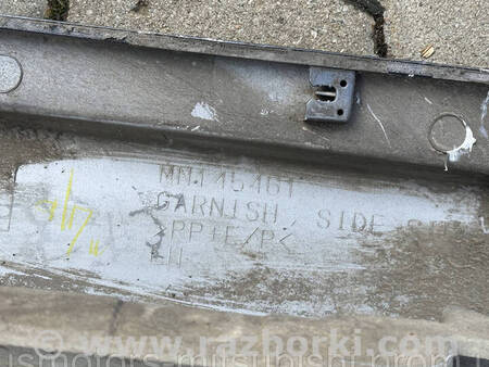 ФОТО Накладка порогу ліва для Mitsubishi Grandis Коломия