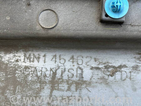 ФОТО Накладка порогу права для Mitsubishi Grandis Коломия