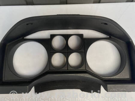 ФОТО Накладка торпедо панелі приладів для Mitsubishi Pajero Wagon 3 Коломия