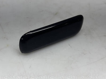 ФОТО Накладка форсунки омивача фари для Mitsubishi Pajero Wagon 4 Коломия