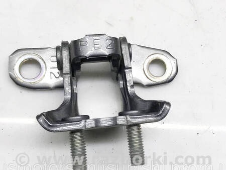 ФОТО Обмежувач двері задньої правої для Mitsubishi L200 (06-14) Коломия