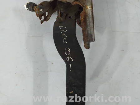 ФОТО Педаль гальма для Mitsubishi L200 (06-14) Коломия