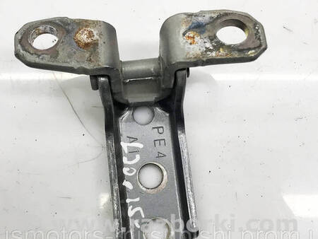 ФОТО Петля двері передньої правої для Mitsubishi L200 (06-14) Коломия