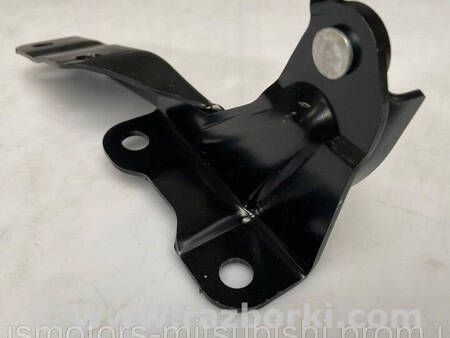 ФОТО Петля капота ліва для Mitsubishi L200 (06-14) Коломия