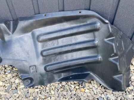 ФОТО Підкрилок переднього крила правий для Mitsubishi L200 (06-14) Коломия