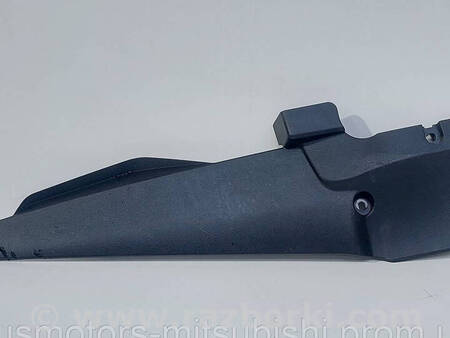 ФОТО Пластик салону правий передній для Mitsubishi ASX Коломия