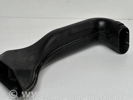 ФОТО Повітрозабірник Патрубок повітряного фільтра для Mitsubishi Grandis Коломия