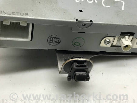 ФОТО Радіоантена тюнер для Mitsubishi L200 (06-14) Коломия