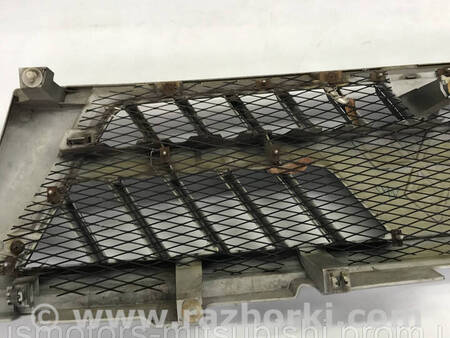 ФОТО Решітка радіатора для Mitsubishi Pajero Wagon 3 Коломия