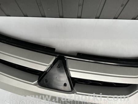 ФОТО Решітка радіатора для Mitsubishi L200 (06-14) Коломия