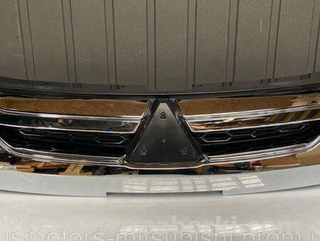 ФОТО Решітка радіатора для Mitsubishi L200 (06-14) Коломия