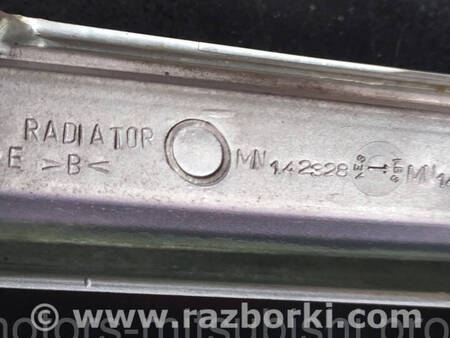 ФОТО Решітка радіатора права для Mitsubishi L200 (06-14) Коломия