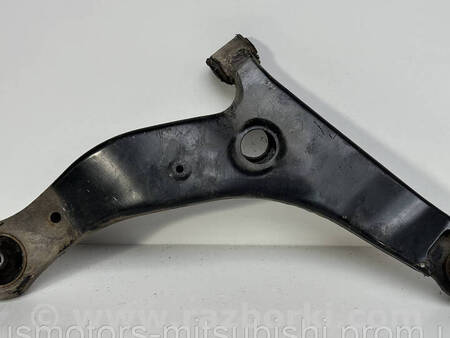 ФОТО Ричаг важіль передній лівий для Mitsubishi Grandis Коломия