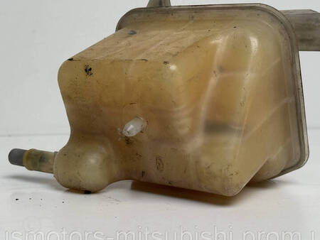 ФОТО Розширювальний бачок для Mitsubishi Grandis Коломия