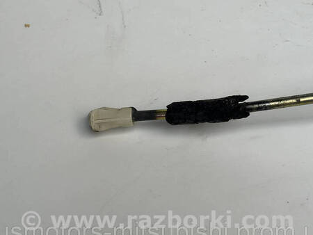 ФОТО Тримач капота для Mitsubishi Grandis Коломия