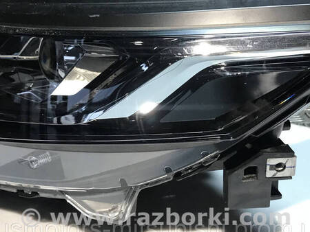 ФОТО Фара передня ліва для Mitsubishi L200 (06-14) Коломия