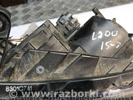 ФОТО Фара передня ліва ксенон для Mitsubishi L200 (06-14) Коломия