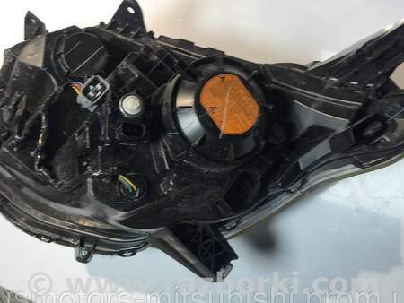 ФОТО Фара передня права ксенон для Mitsubishi L200 (06-14) Коломия