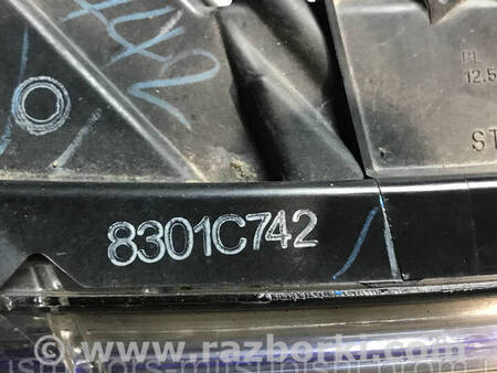 ФОТО Фара передня права ксенон для Mitsubishi L200 (06-14) Коломия