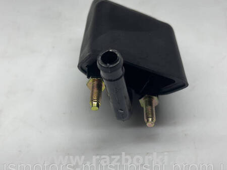 ФОТО Форсунка омивача фари передньої для Mitsubishi Pajero Wagon 3 Коломия