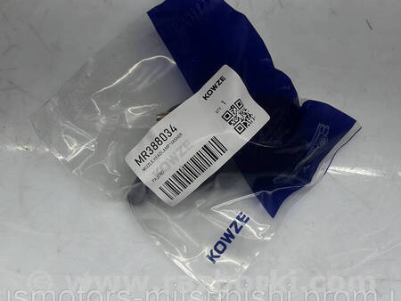 ФОТО Форсунка омивача фари передньої для Mitsubishi Pajero Wagon 3 Коломия