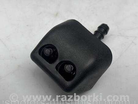 ФОТО Форсунка омивача фари передньої для Mitsubishi Pajero Wagon 3 Коломия