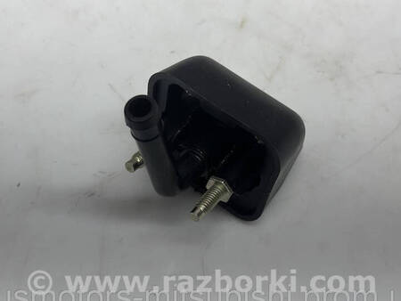 ФОТО Форсунка омивача фари передньої для Mitsubishi Pajero Wagon 3 Коломия