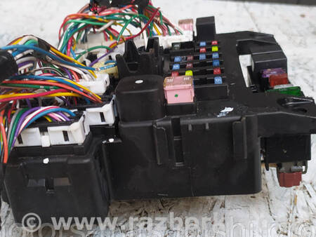 ФОТО Блок запобіжників для Mitsubishi Outlander GF (2012-) Коломия