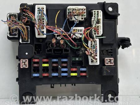 ФОТО Блок запобіжників для Mitsubishi Outlander GF (2012-) Коломия