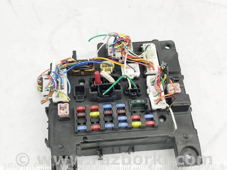 ФОТО Блок запобіжників для Mitsubishi Lancer X 10 (08-17) Коломия