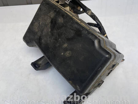 ФОТО Блок запобіжників для Mitsubishi Lancer X 10 (08-17) Коломия