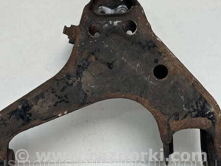 ФОТО Важіль передній лівий нижній для Mitsubishi Pajero Sport Коломия