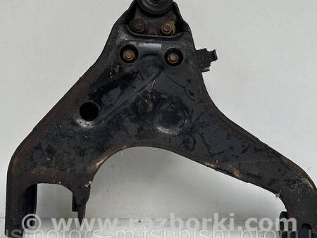 ФОТО Важіль передній правий нижній для Mitsubishi Pajero Sport Коломия