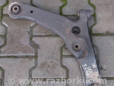 ФОТО Важіль передньої підвіски нижній для Mitsubishi Outlander Коломия