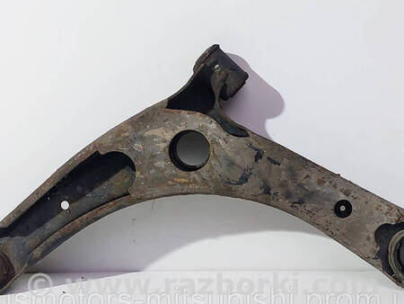 ФОТО Важіль передньої підвіски нижній для Mitsubishi Outlander GF (2012-) Коломия