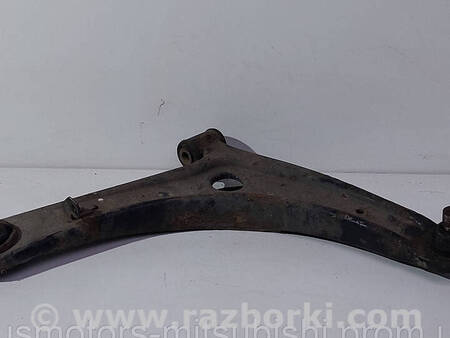 ФОТО Важіль передньої підвіски нижній для Mitsubishi Outlander GF (2012-) Коломия