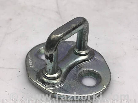 ФОТО Відповідна частина замку двері для Mitsubishi Pajero Sport III Коломия