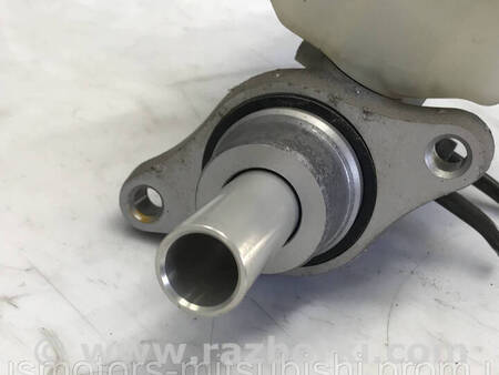 ФОТО Головний гальмівний циліндр для Mitsubishi Lancer X 10 (08-17) Коломия