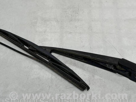 ФОТО Двірник кришки багажника для Mitsubishi Outlander GF (2012-) Коломия