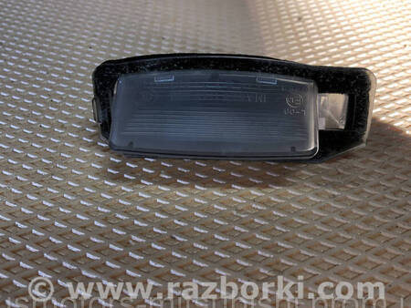 ФОТО Корпус ліхтаря підсвічування номера для Mitsubishi Outlander GF (2012-) Коломия