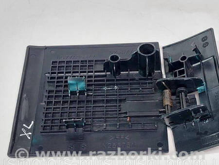 ФОТО Кришка петлі сидіння для Mitsubishi Outlander GF (2012-) Коломия