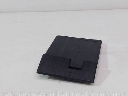 ФОТО Кришка петлі сидіння для Mitsubishi Outlander GF (2012-) Коломия