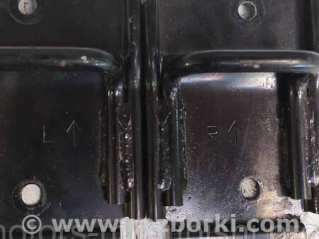 ФОТО Кріплення праве та ліве для Mitsubishi Outlander GF (2012-) Коломия