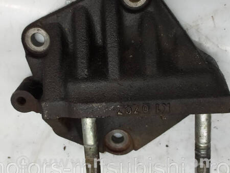 ФОТО Кронштейн двигуна для Mitsubishi Outlander GF (2012-) Коломия